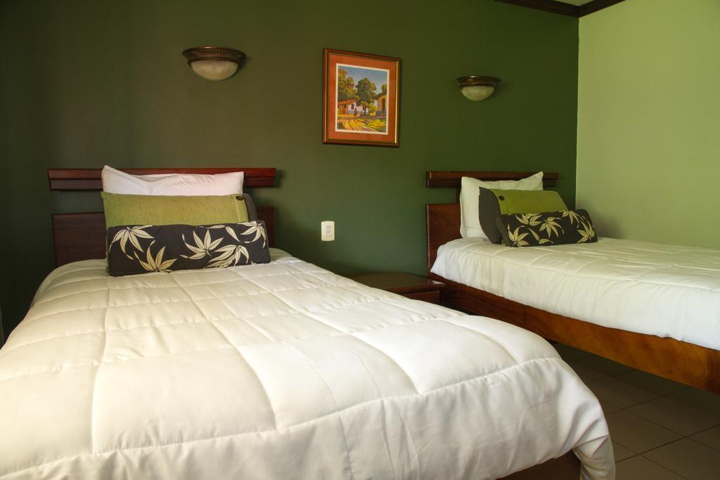 Getaways At Pueblo Real Hotell Quepos Eksteriør bilde