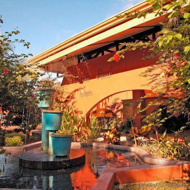 Getaways At Pueblo Real Hotell Quepos Eksteriør bilde