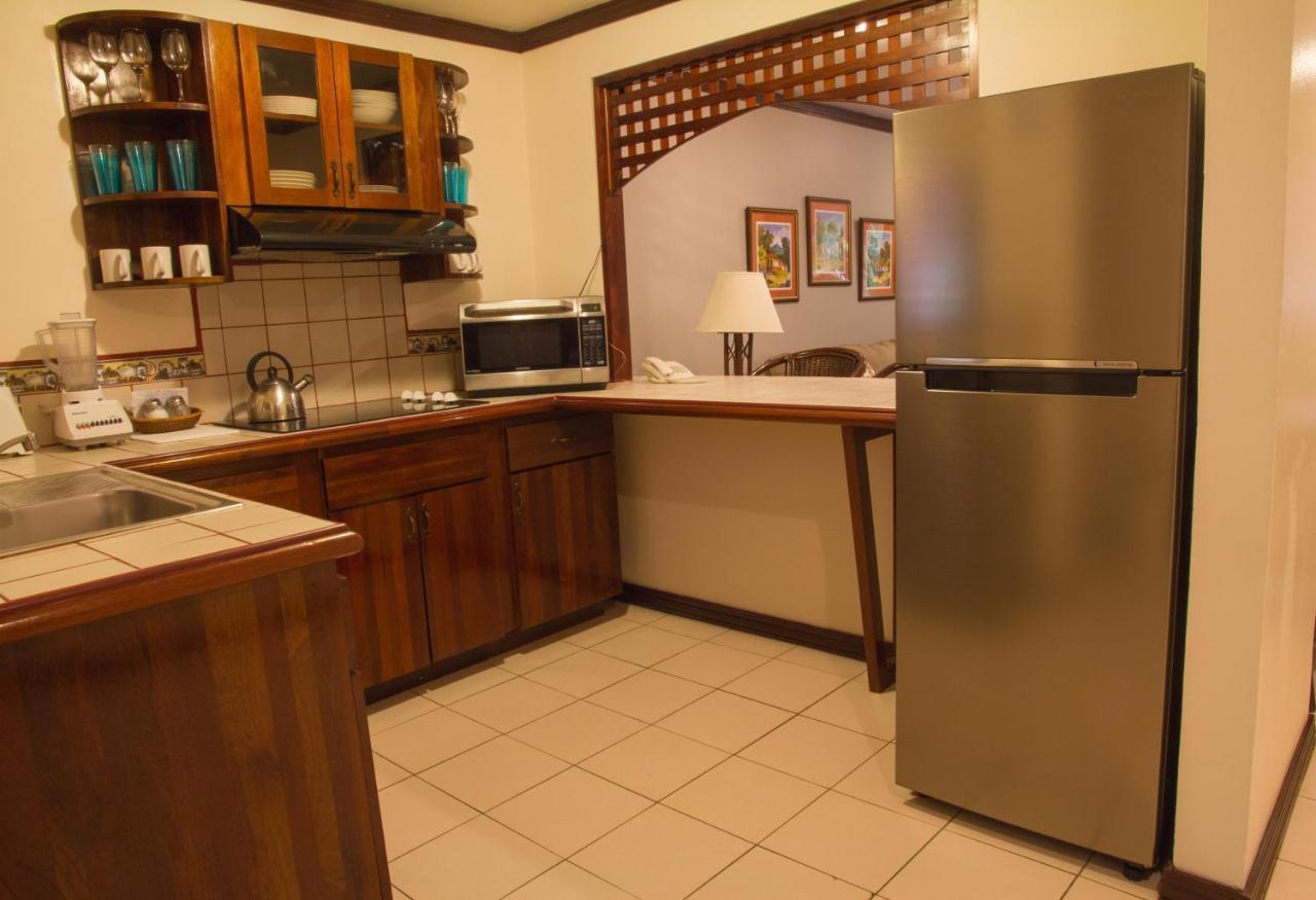 Getaways At Pueblo Real Hotell Quepos Eksteriør bilde