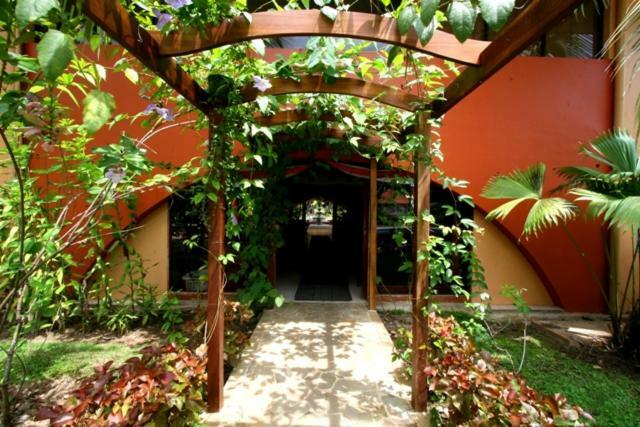 Getaways At Pueblo Real Hotell Quepos Eksteriør bilde